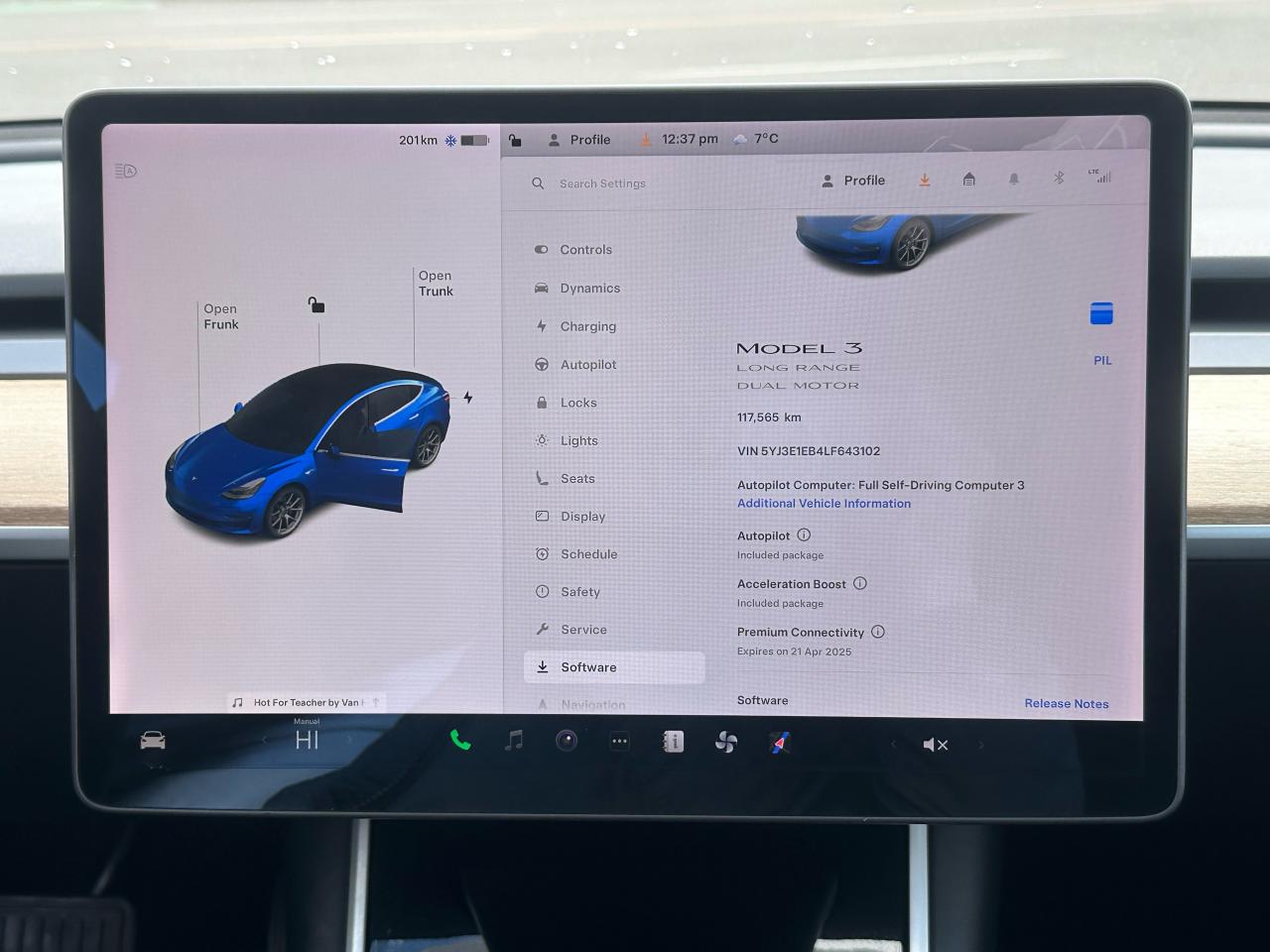 2020 Tesla Model 3 LONG RANGE - Photo #20