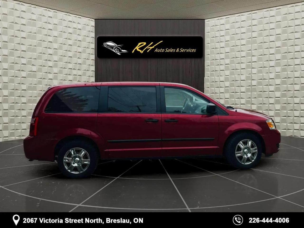 2008 Dodge Grand Caravan SE - Photo #2