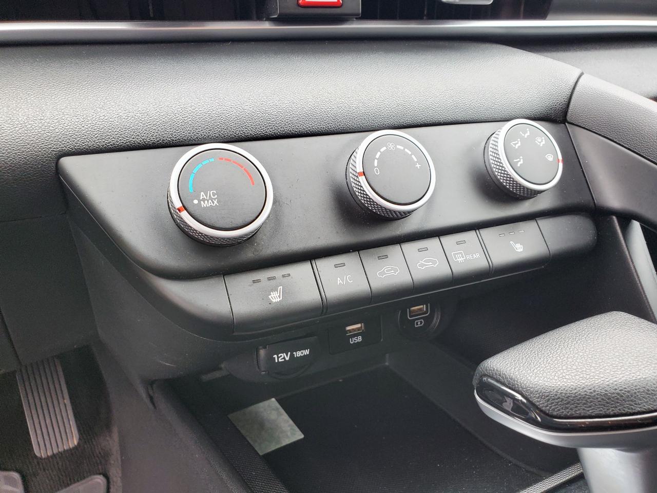 2021 Hyundai Elantra Essential **LOW KMS**38,000kms**WARRANTY - Photo #14