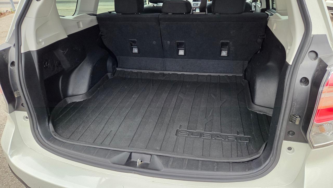 2018 Subaru Forester TOURING - Photo #10