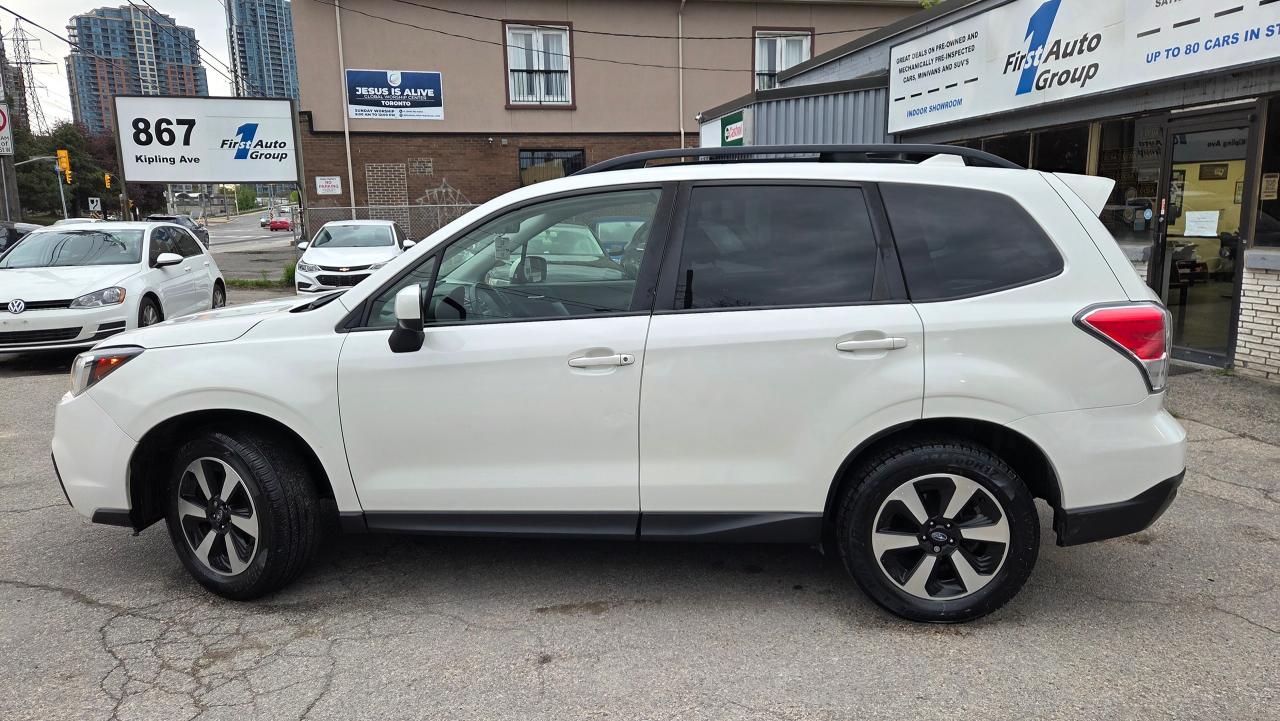 2018 Subaru Forester TOURING - Photo #2