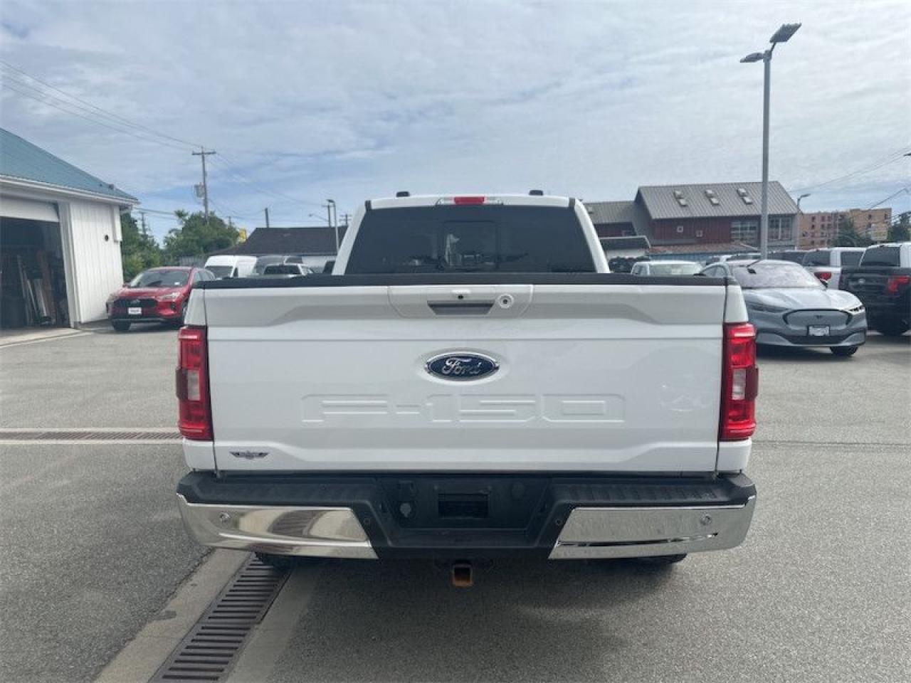 2021 Ford F-150 XLT Photo5