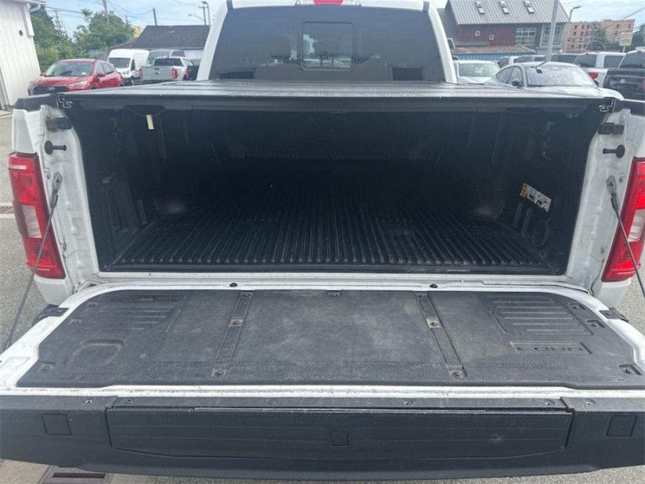 2021 Ford F-150 XLT Photo5