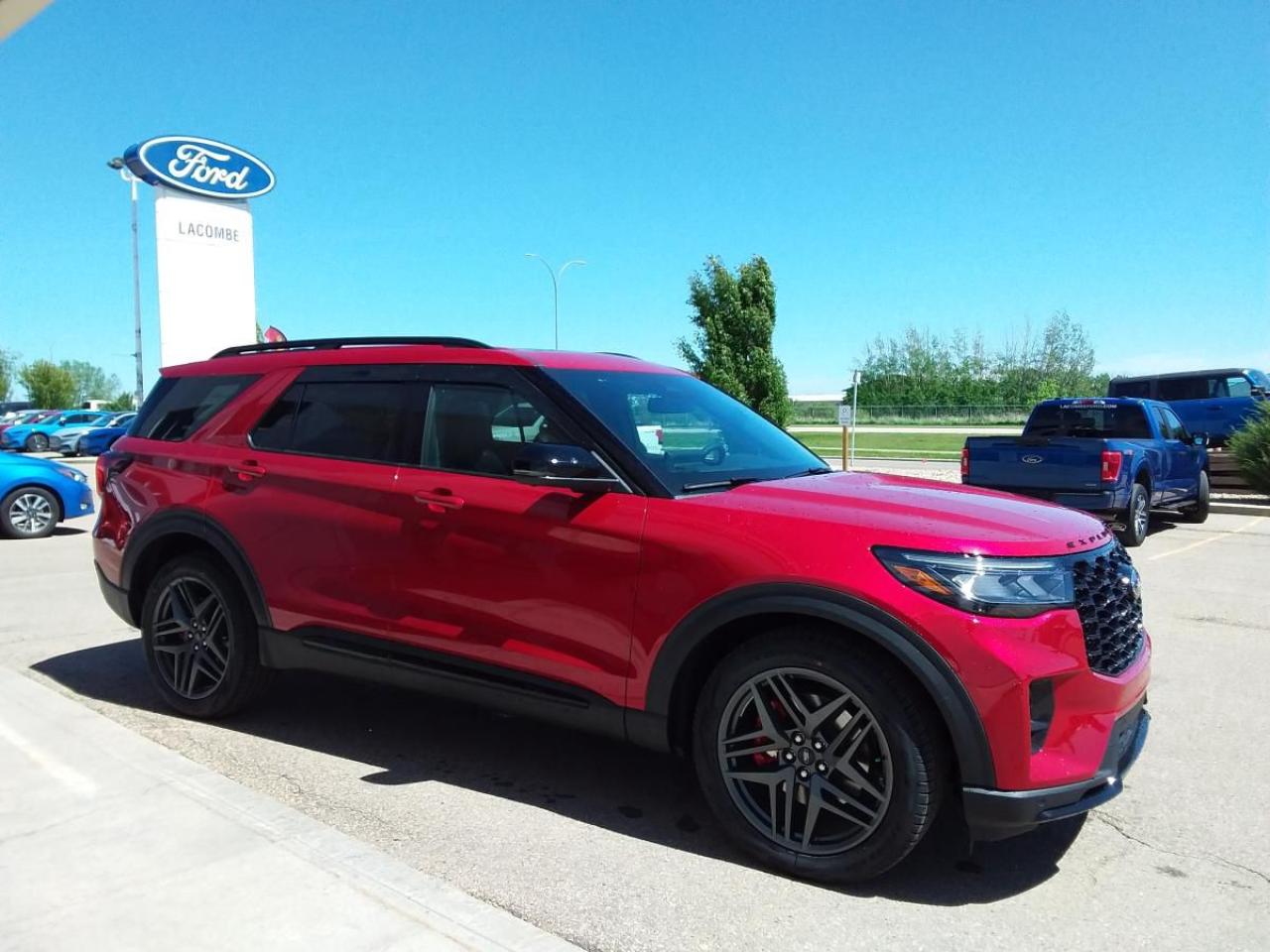 New 2025 Ford Explorer ST for sale in Lacombe, AB