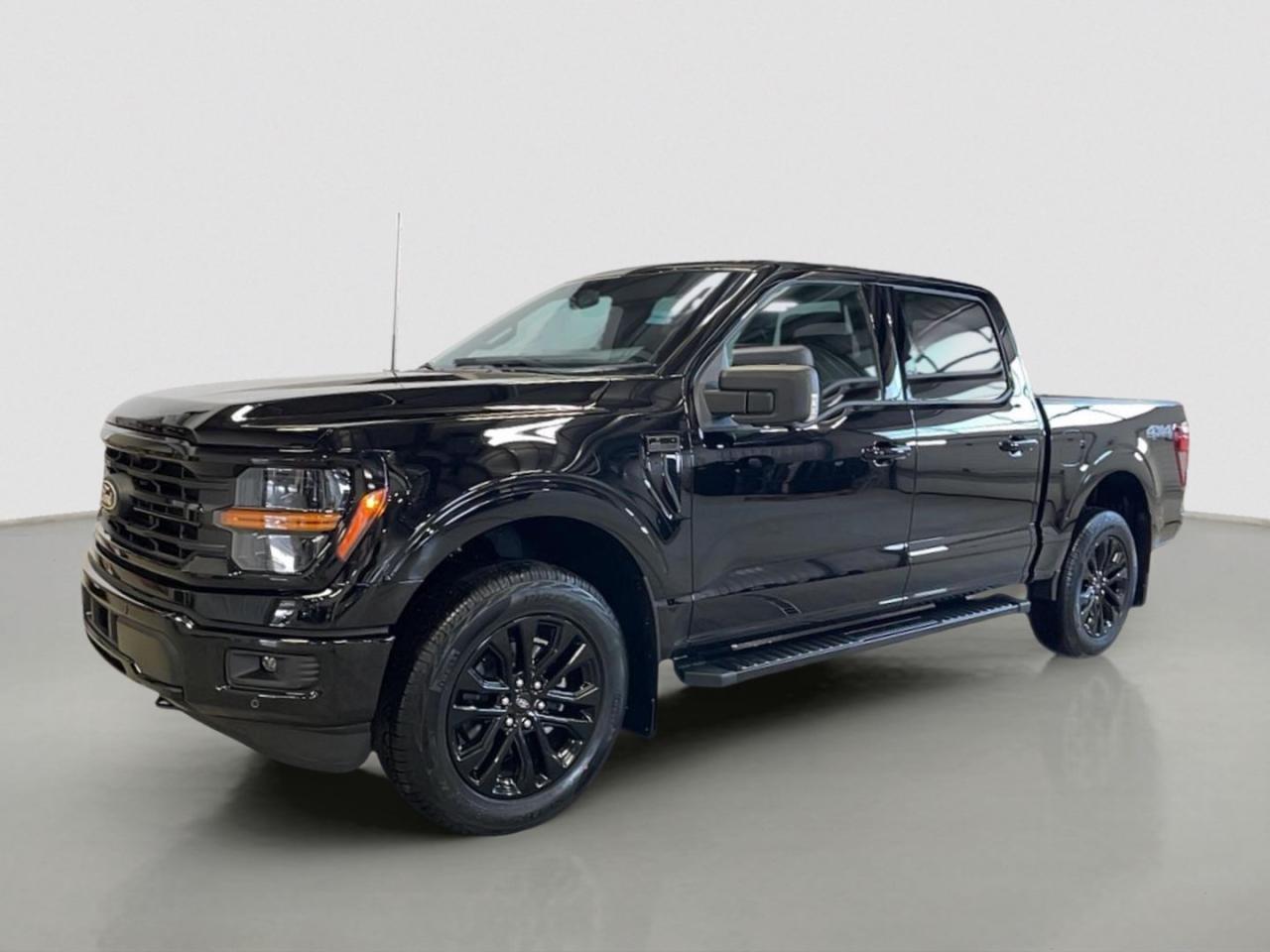 New 2025 Ford F-150 XLT 4WD SuperCrew 5.5' Box for sale in Moose Jaw, SK