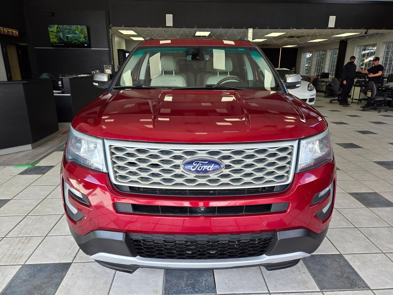 2016 Ford Explorer Platinum | FULLY LOADED | ALL CREDIT ACCEPTED!! - Photo #2