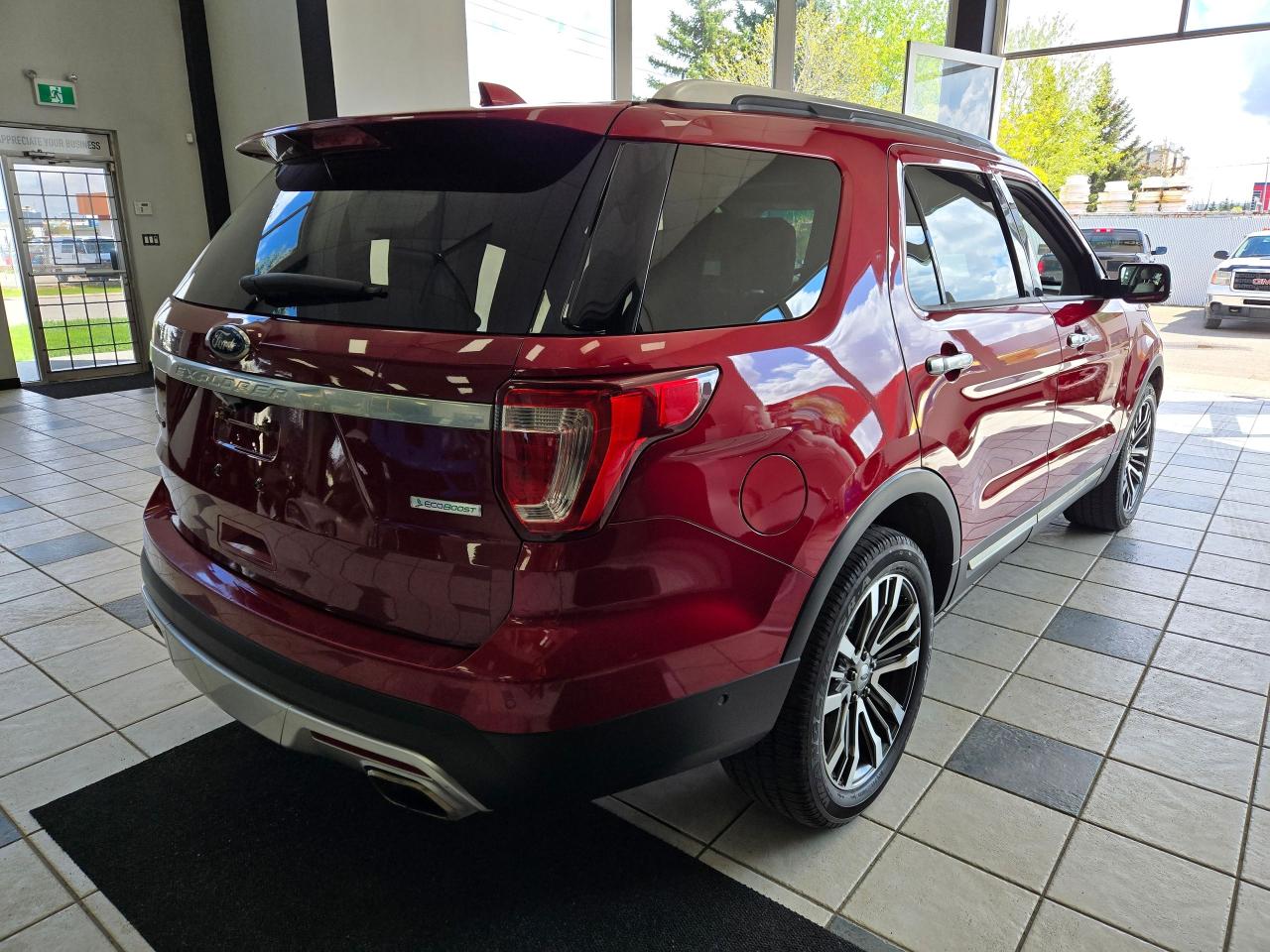 2016 Ford Explorer Platinum | FULLY LOADED | ALL CREDIT ACCEPTED!! - Photo #7