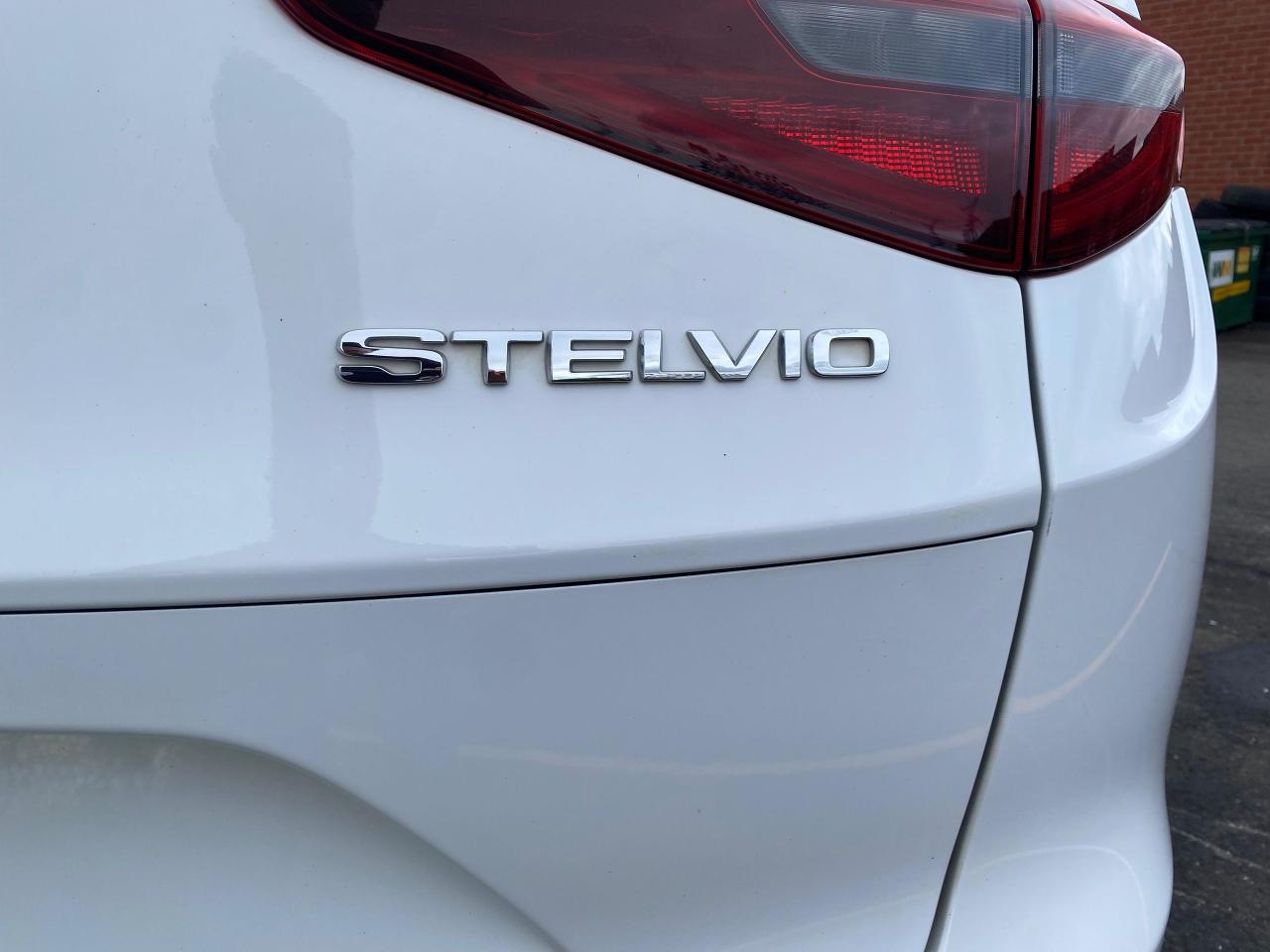 2023 Alfa Romeo Stelvio SPRINT - Photo #10