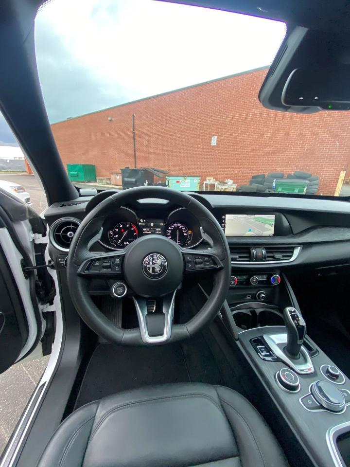 2023 Alfa Romeo Stelvio SPRINT - Photo #12