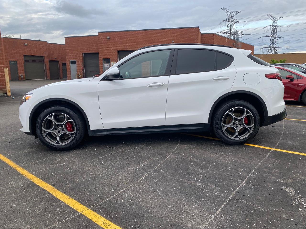 2023 Alfa Romeo Stelvio SPRINT - Photo #6