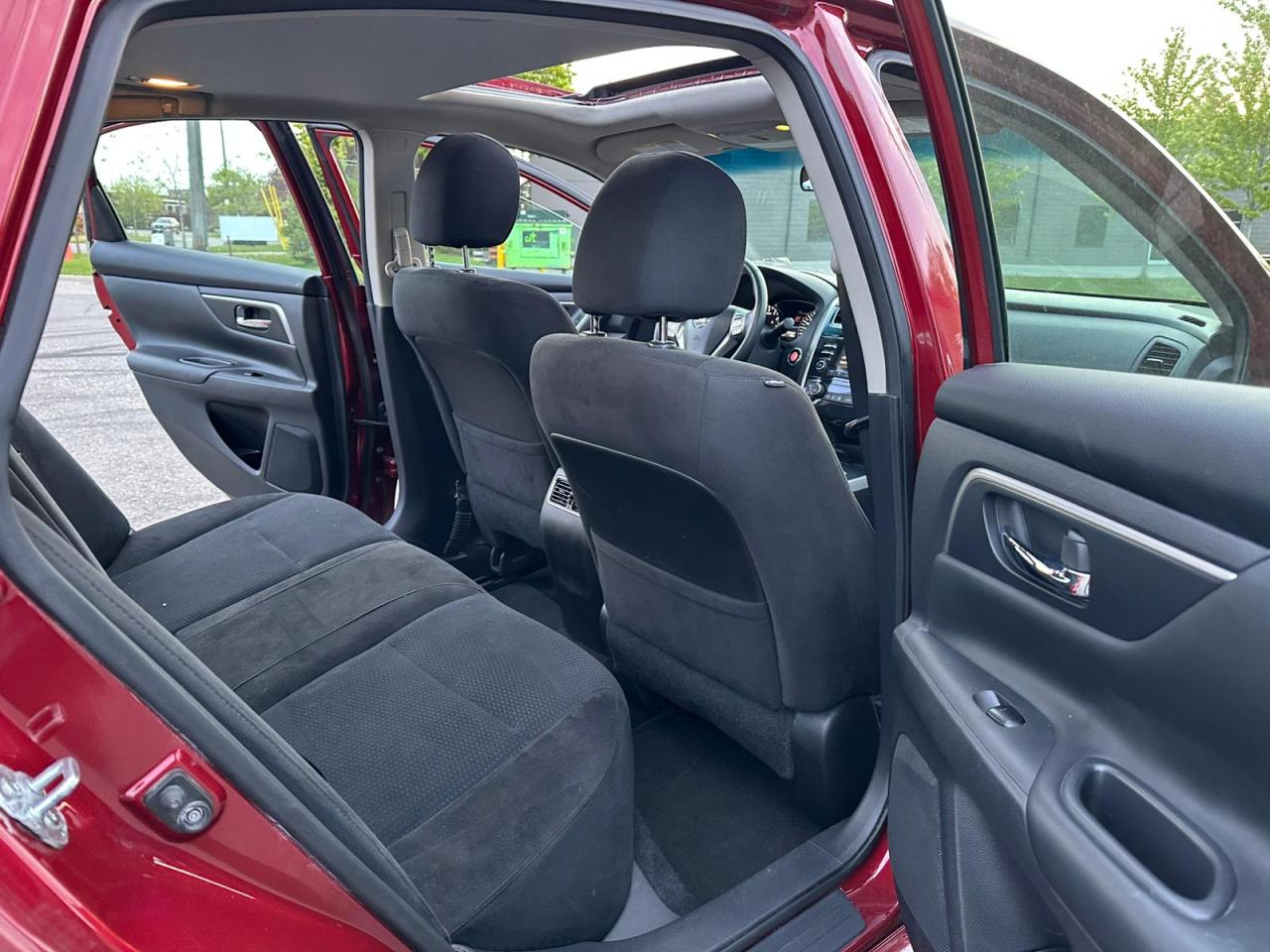 2015 Nissan Altima FULLY CERTIFIED // 1Y WARRANTY INCLUDED - Photo #22
