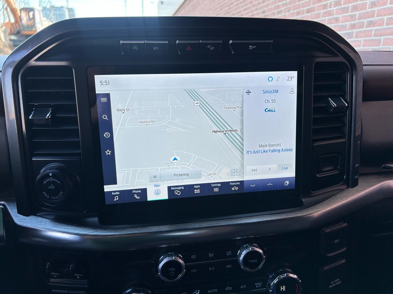 2021 Ford F-150 Lariat - Photo #12