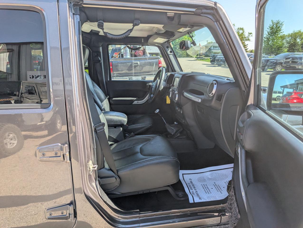 2016 Jeep Wrangler Sahara - Photo #19