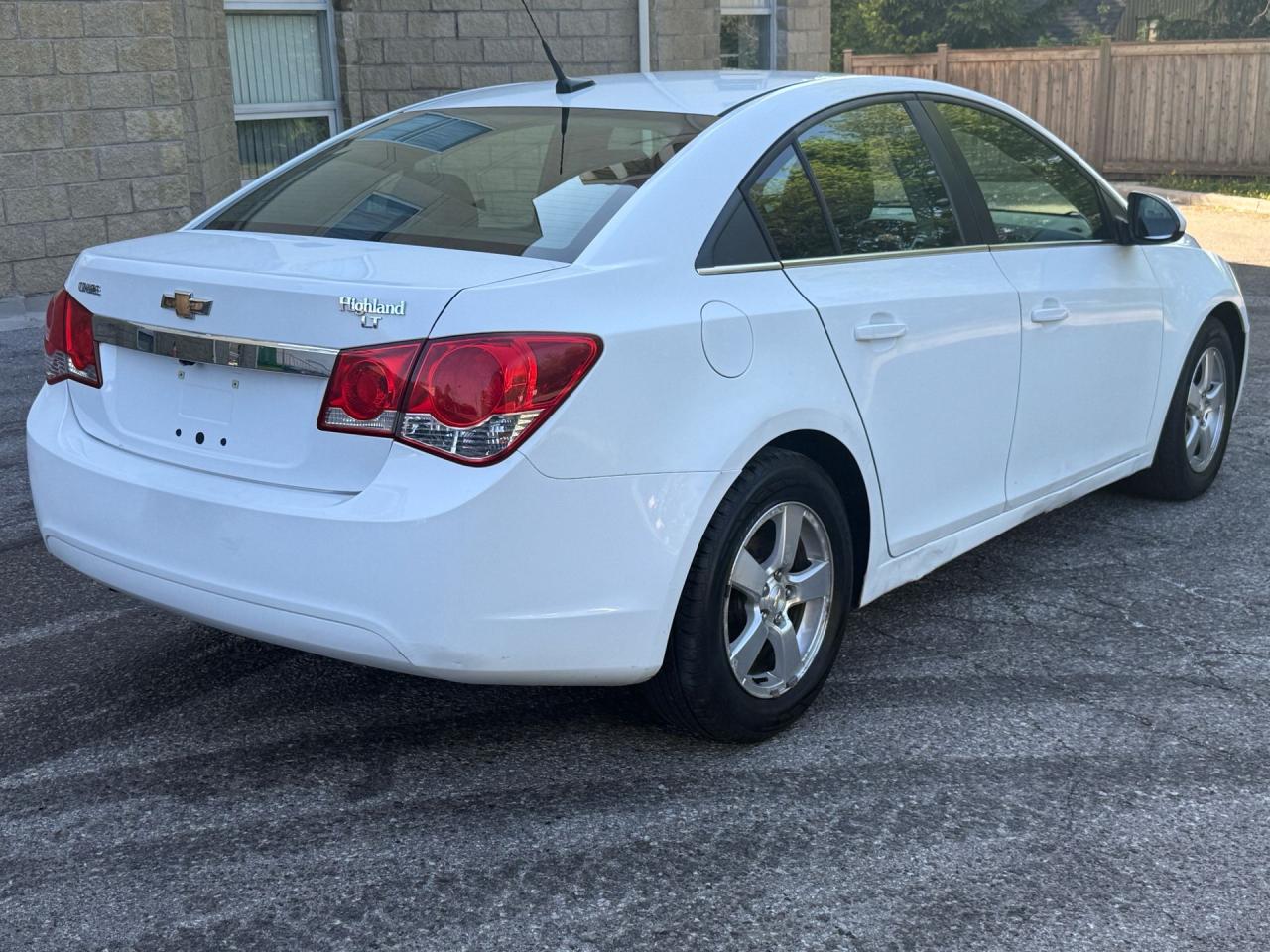 2014 Chevrolet Cruze 4dr Sdn 2lt - Photo #5