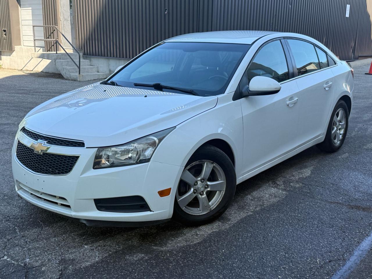 Used 2014 Chevrolet Cruze 4dr Sdn 2lt for sale in North York, ON