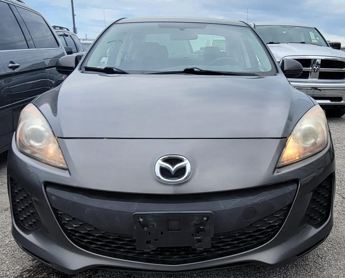 2013 Mazda MAZDA3 GX - Photo #4