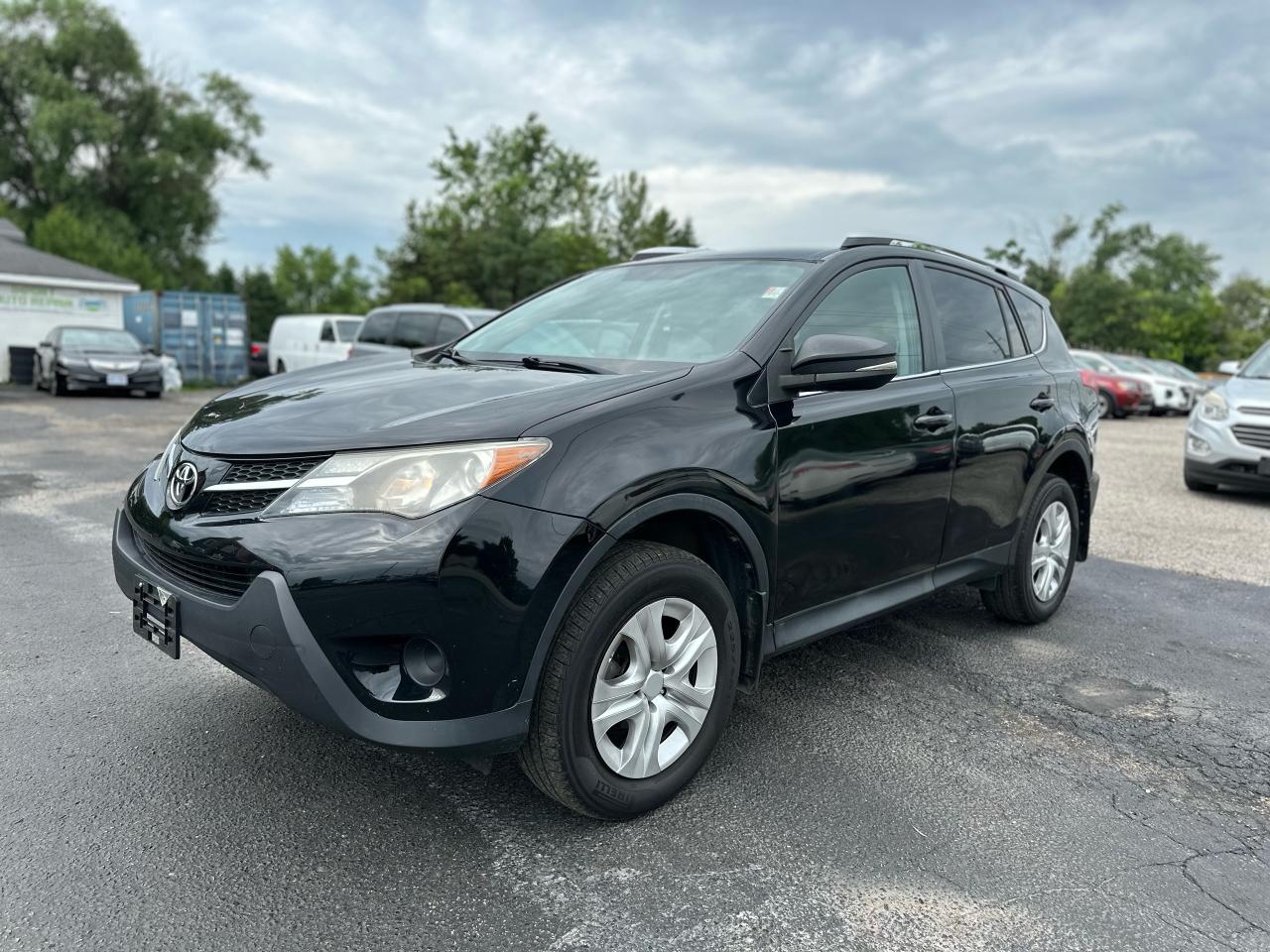 2014 Toyota RAV4 AWD LE Photo28
