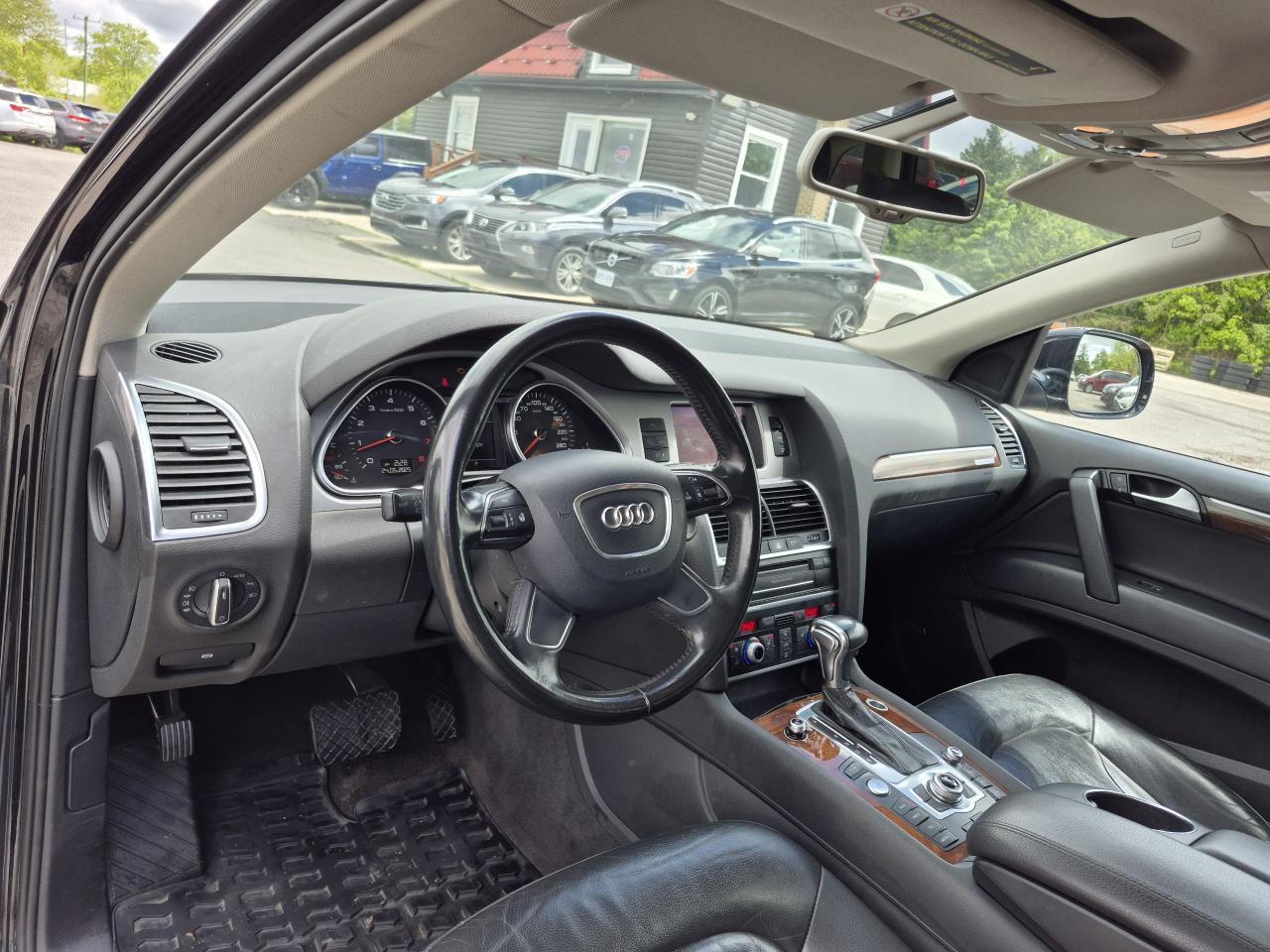 2012 Audi Q7 quattro 3.0L Premium Photo31