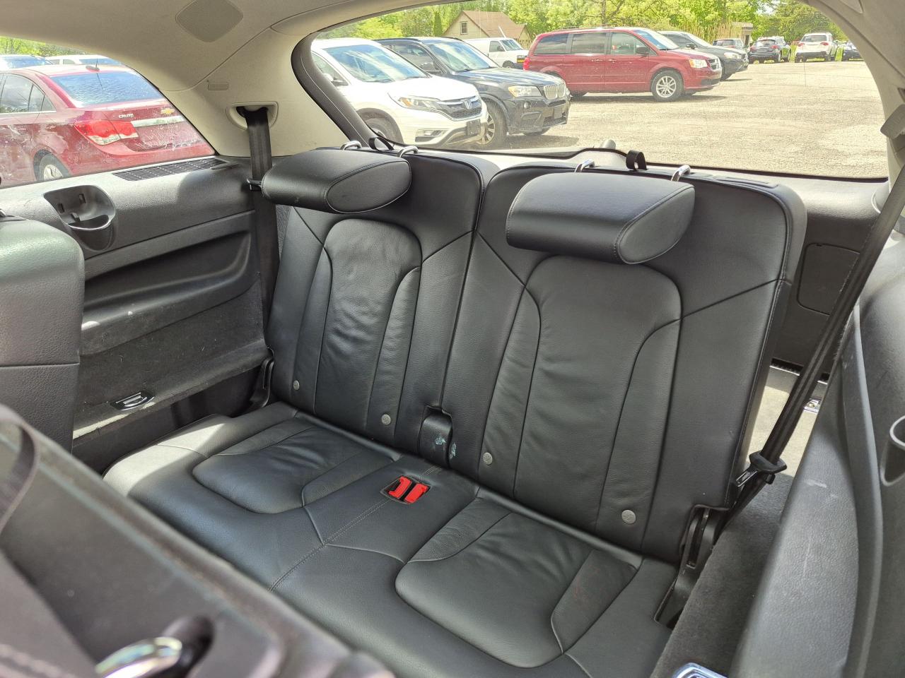 2012 Audi Q7 quattro 3.0L Premium Photo13