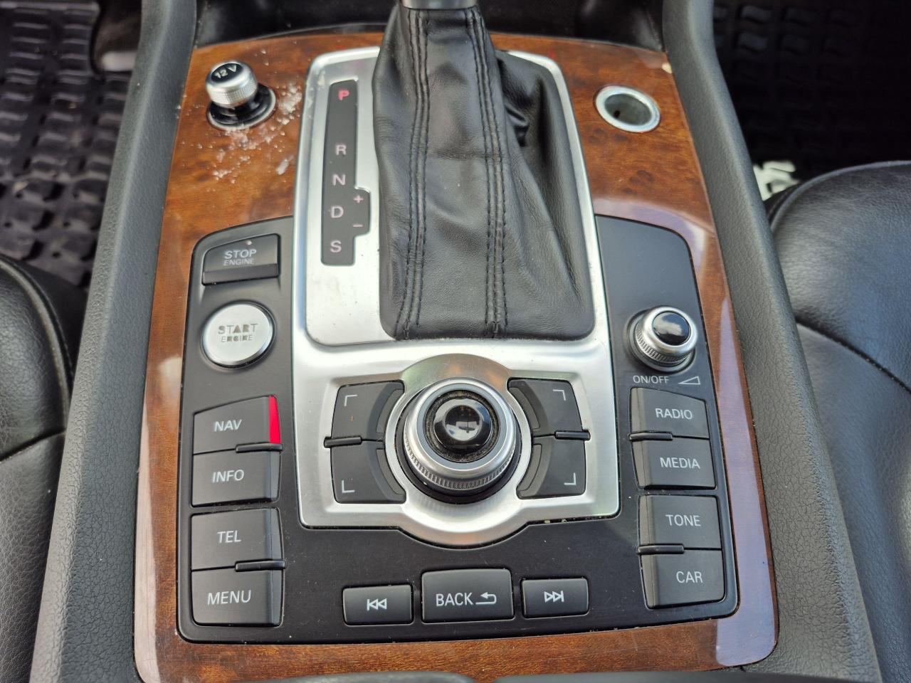 2012 Audi Q7 quattro 3.0L Premium Photo16