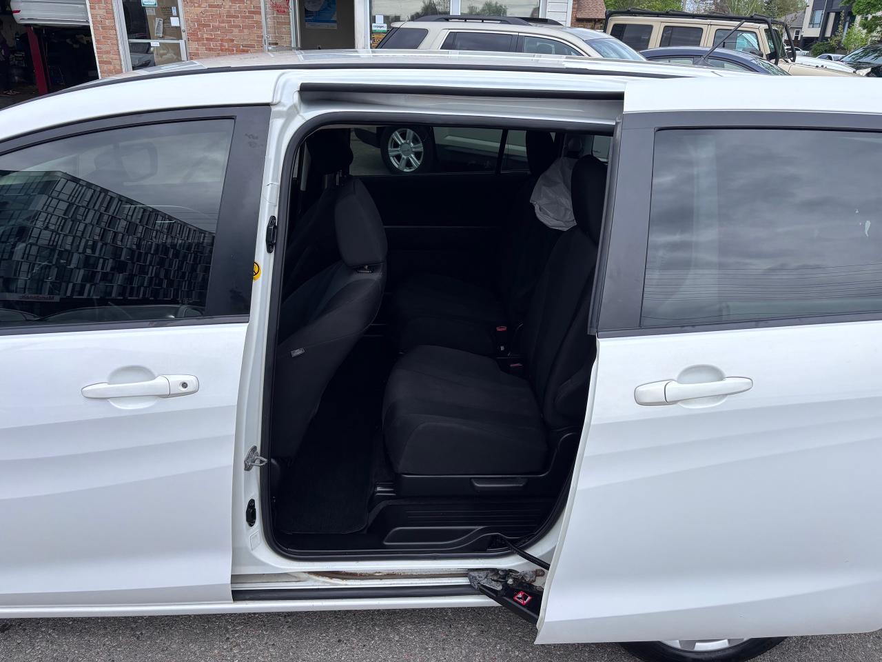 2015 Mazda MAZDA5 7 PASS - EXTRA TIRES - Photo #13