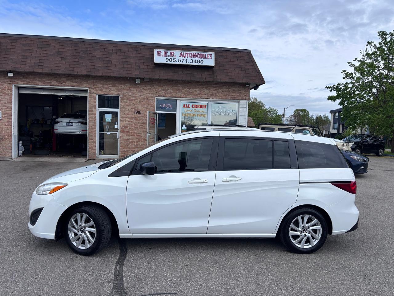 Used 2015 Mazda MAZDA5 7 PASS - EXTRA TIRES for sale in Oshawa, ON