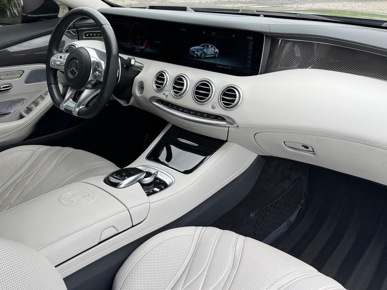 2019 Mercedes-Benz S-Class AMG S 63 **CLEAN CARFAX** - Photo #40