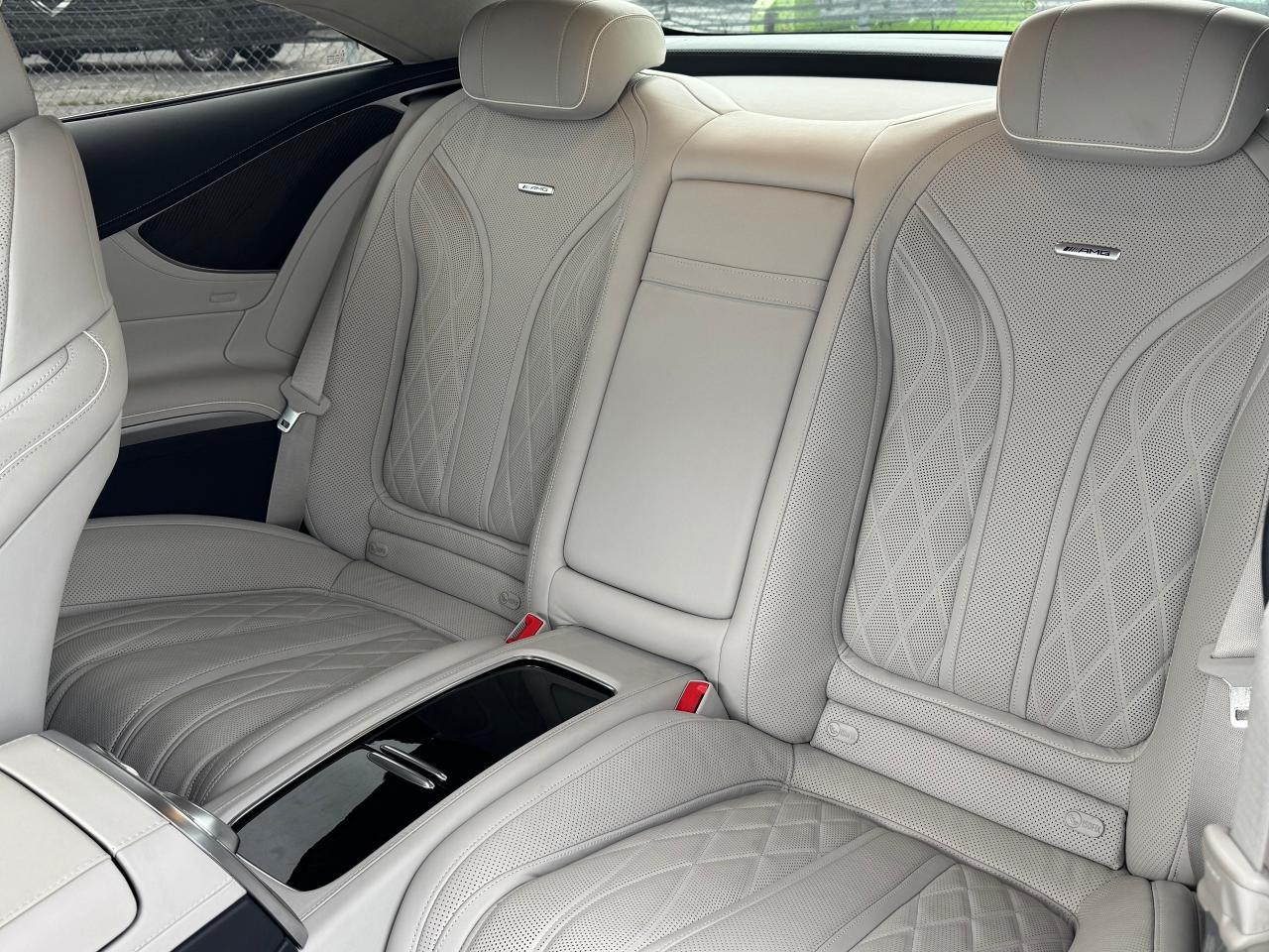 2019 Mercedes-Benz S-Class AMG S 63 **CLEAN CARFAX** - Photo #35