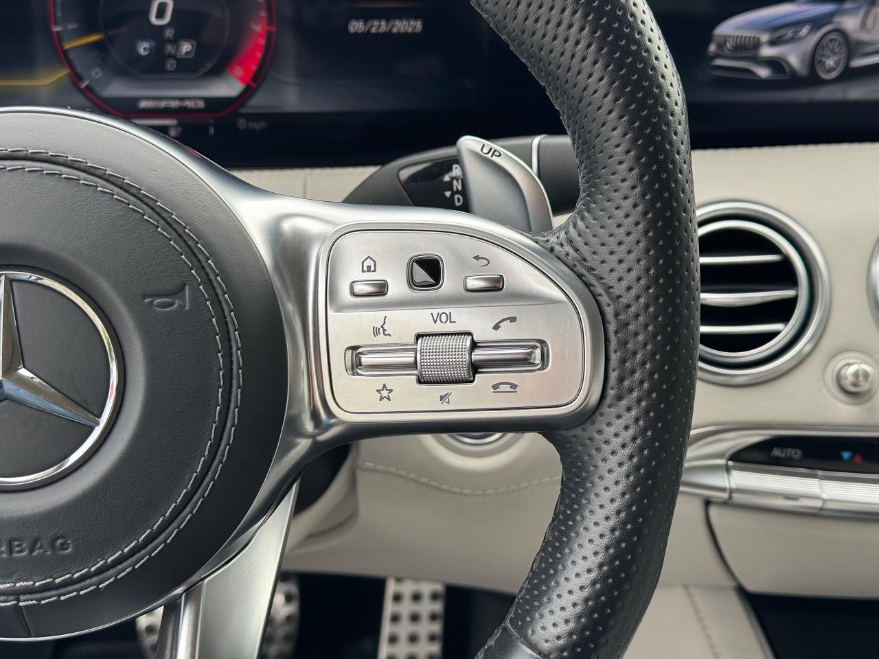 2019 Mercedes-Benz S-Class AMG S 63 **CLEAN CARFAX** - Photo #23