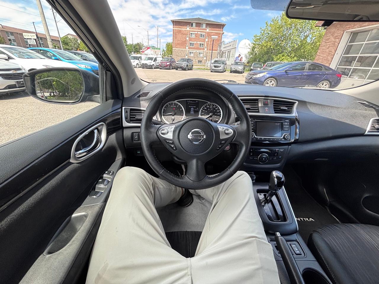 2018 Nissan Sentra LOADED LOW KMS CRASH WARNING - Photo #13