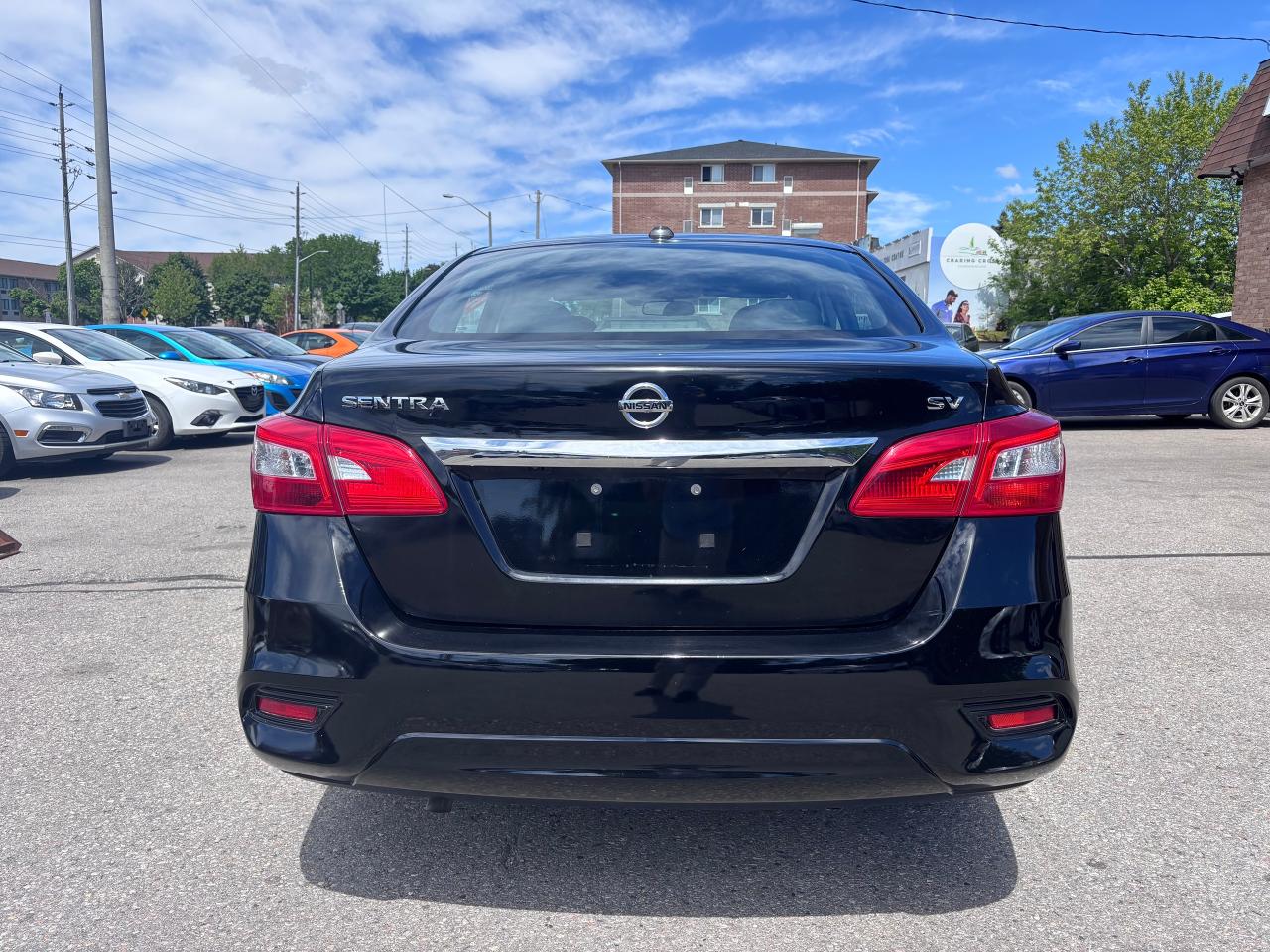 2018 Nissan Sentra LOADED LOW KMS CRASH WARNING - Photo #7