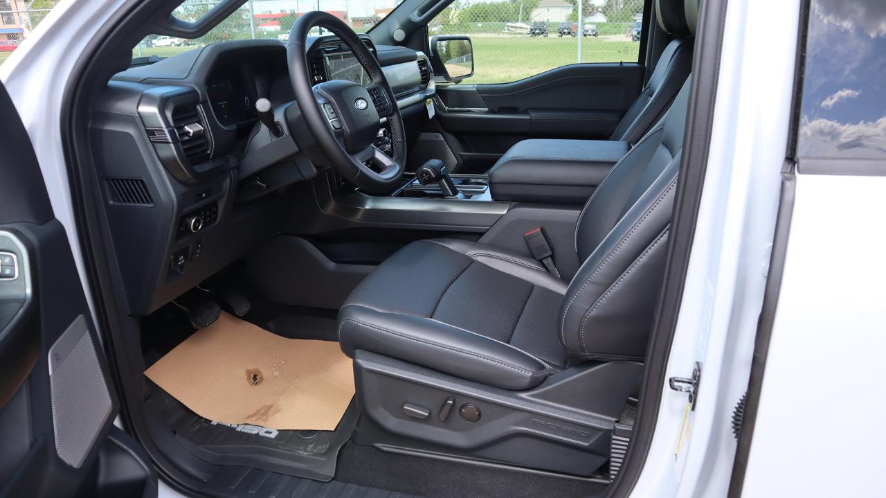 2025 Ford F-150 Lariat Photo5