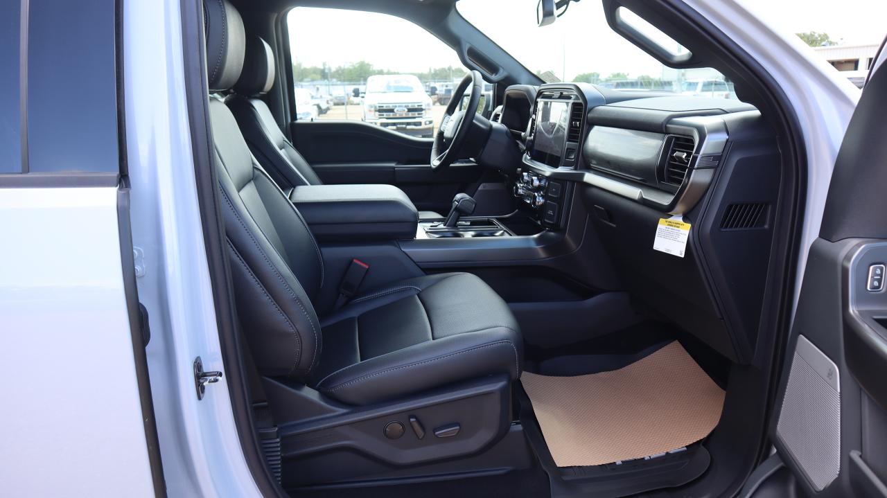 2025 Ford F-150 Lariat Photo5