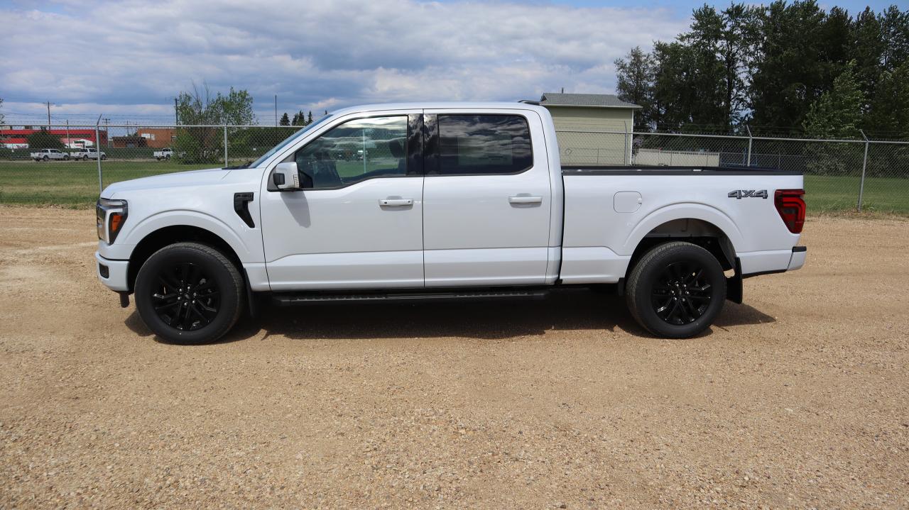 2025 Ford F-150 Lariat Photo5