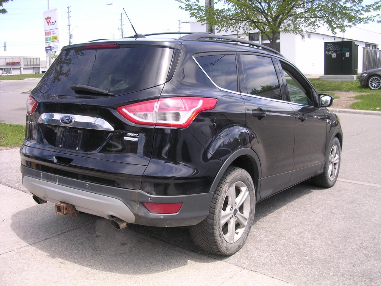 2013 Ford Escape SEL - Photo #3