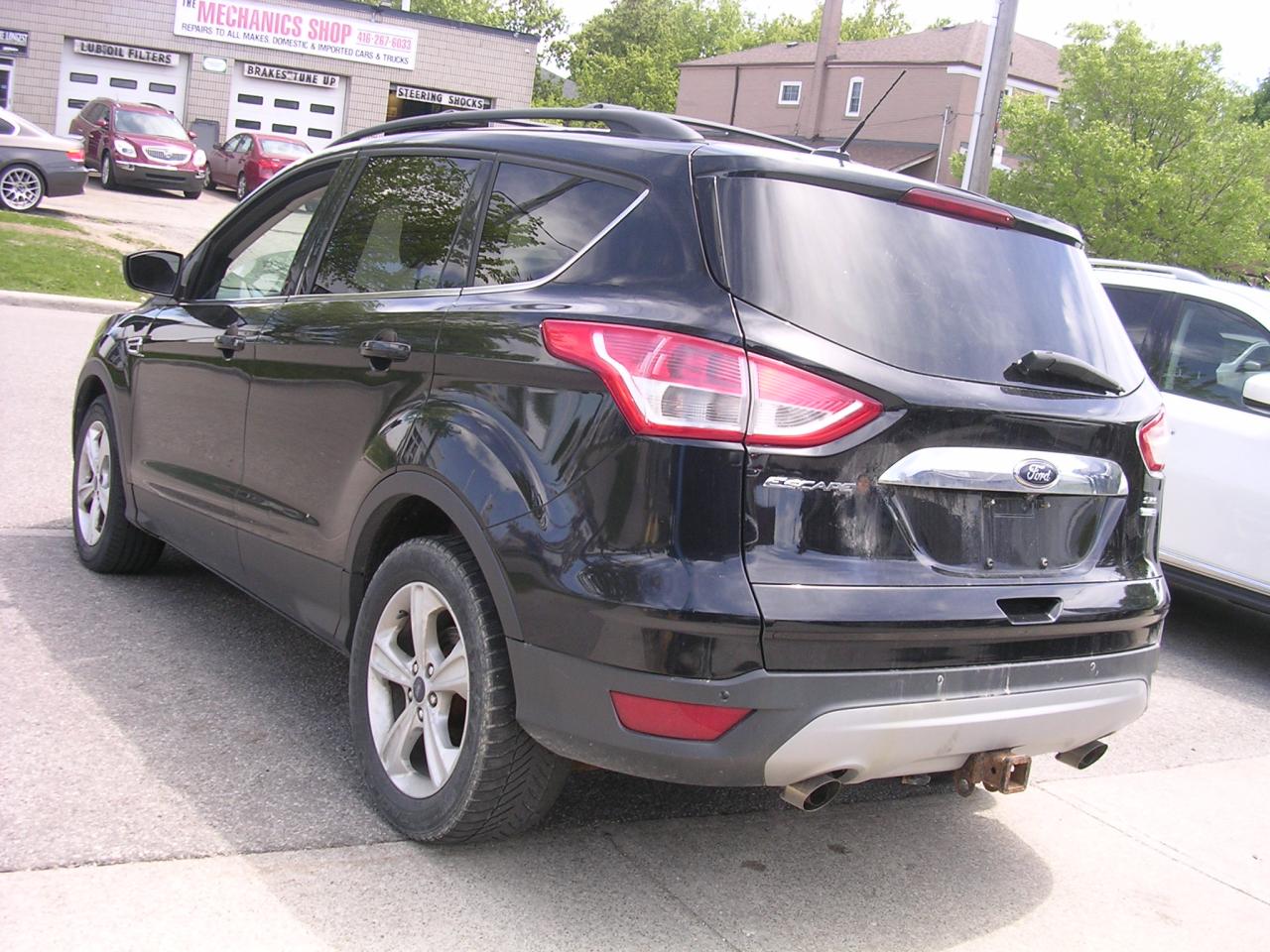2013 Ford Escape SEL - Photo #4