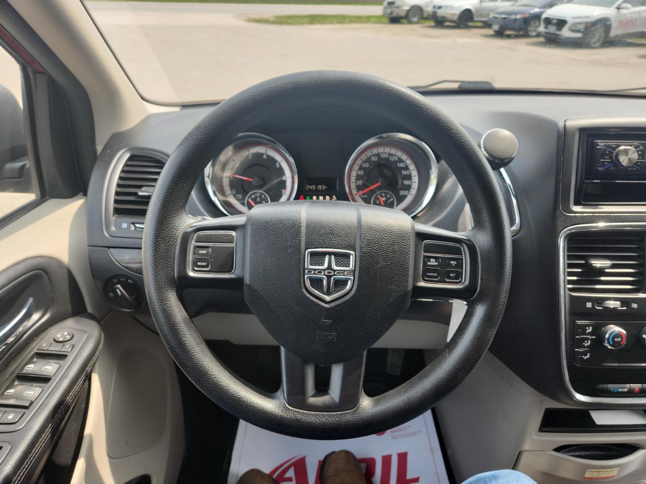 2016 Dodge Grand Caravan CANADA VALUE PACKAGE Photo4