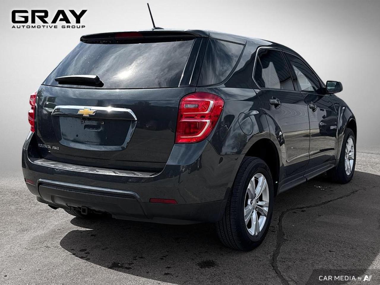 2017 Chevrolet Equinox LS/AWD - Photo #5