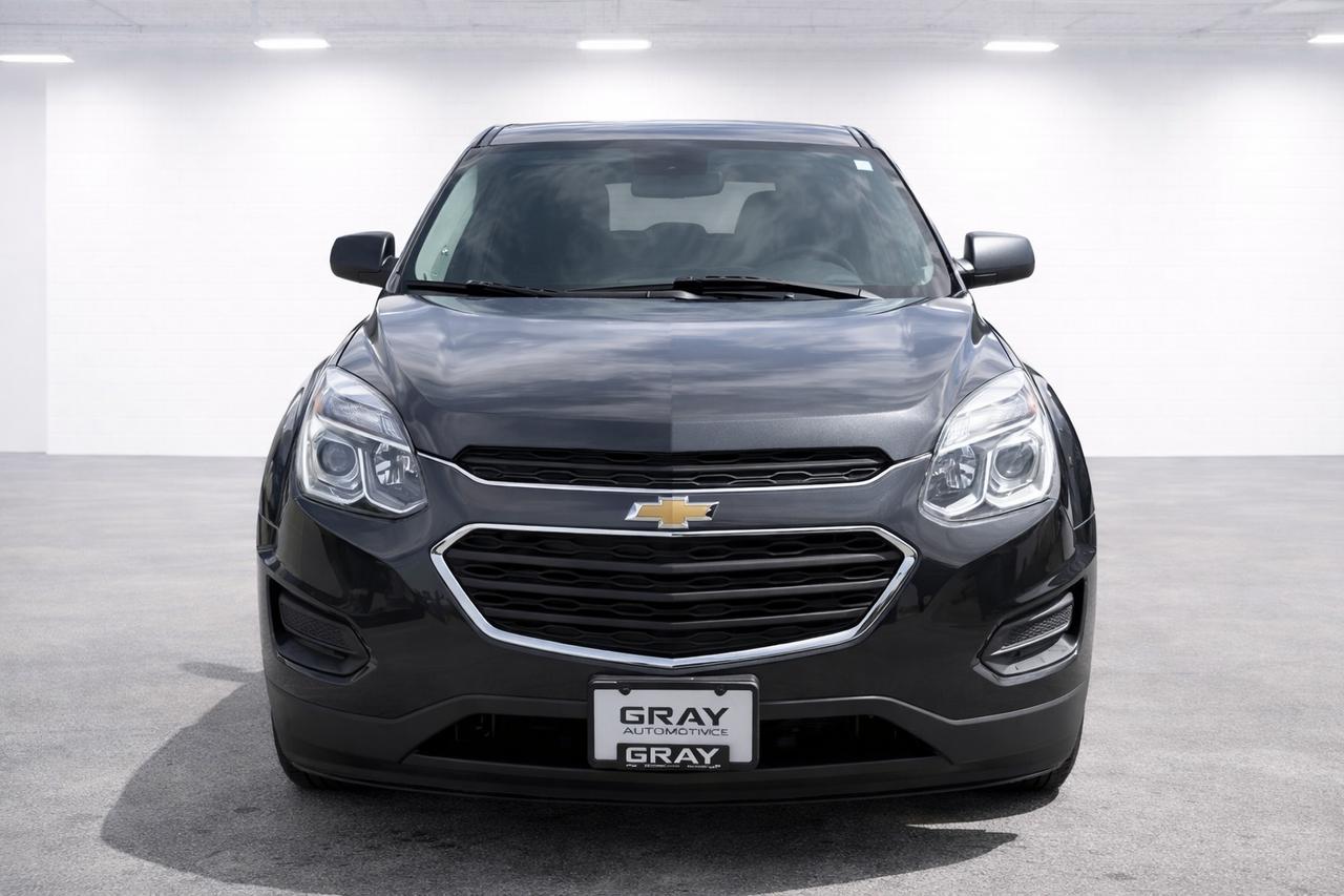 2017 Chevrolet Equinox AWD LS Photo