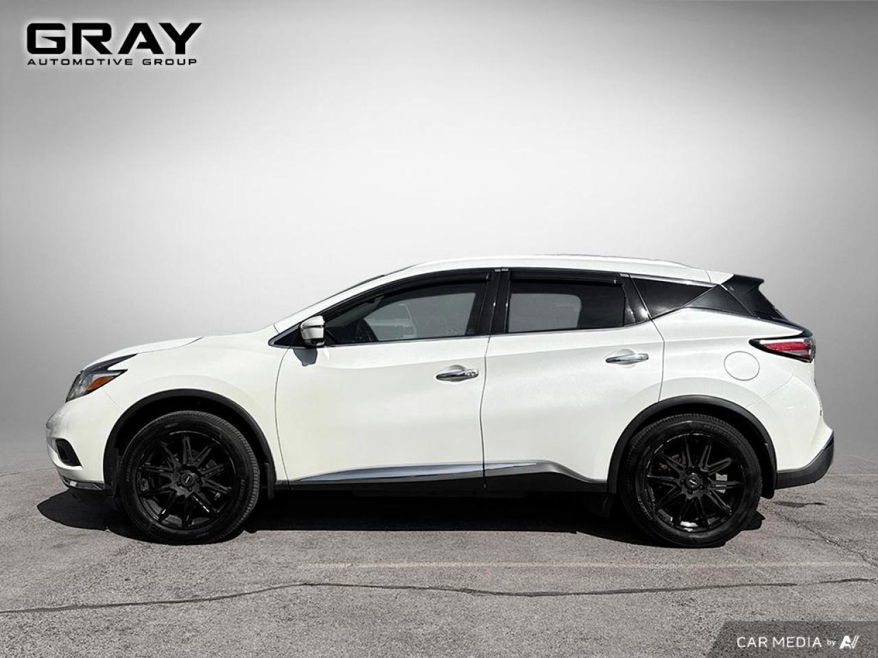 2017 Nissan Murano PLATINUM/LOADED - Photo #2