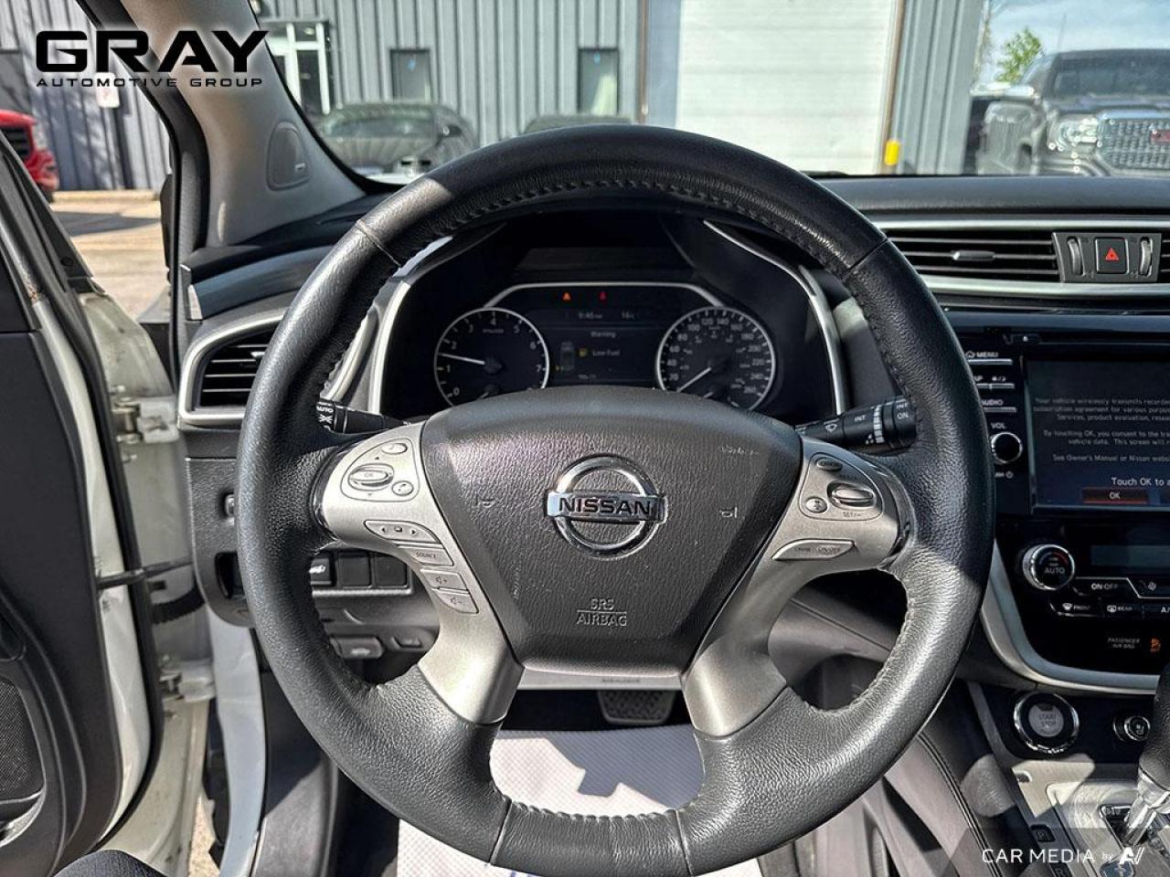 2017 Nissan Murano PLATINUM/LOADED - Photo #11
