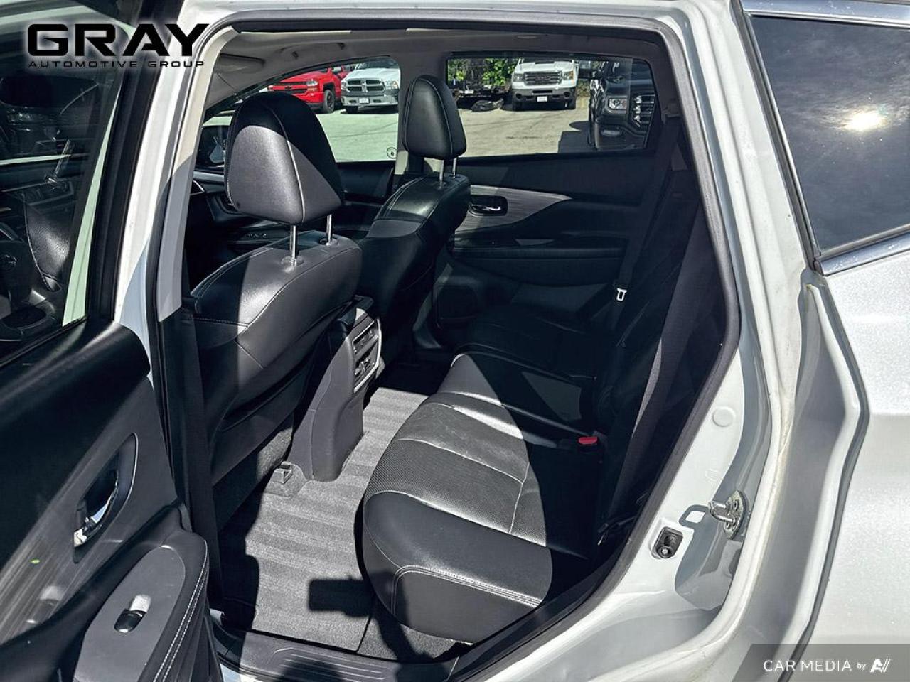 2017 Nissan Murano PLATINUM/LOADED - Photo #16
