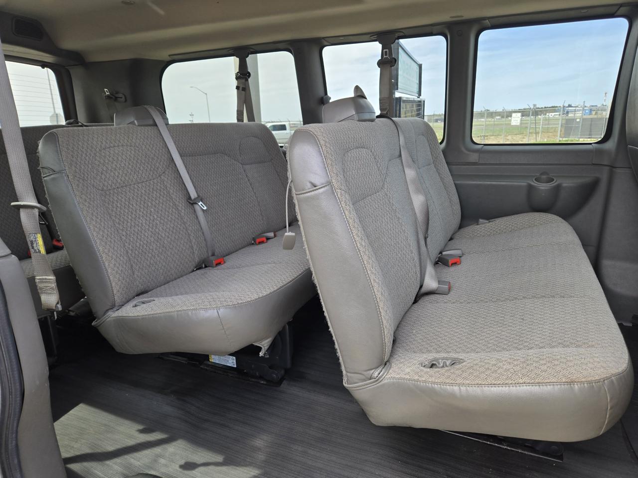 2017 Chevrolet Express LT - Photo #11