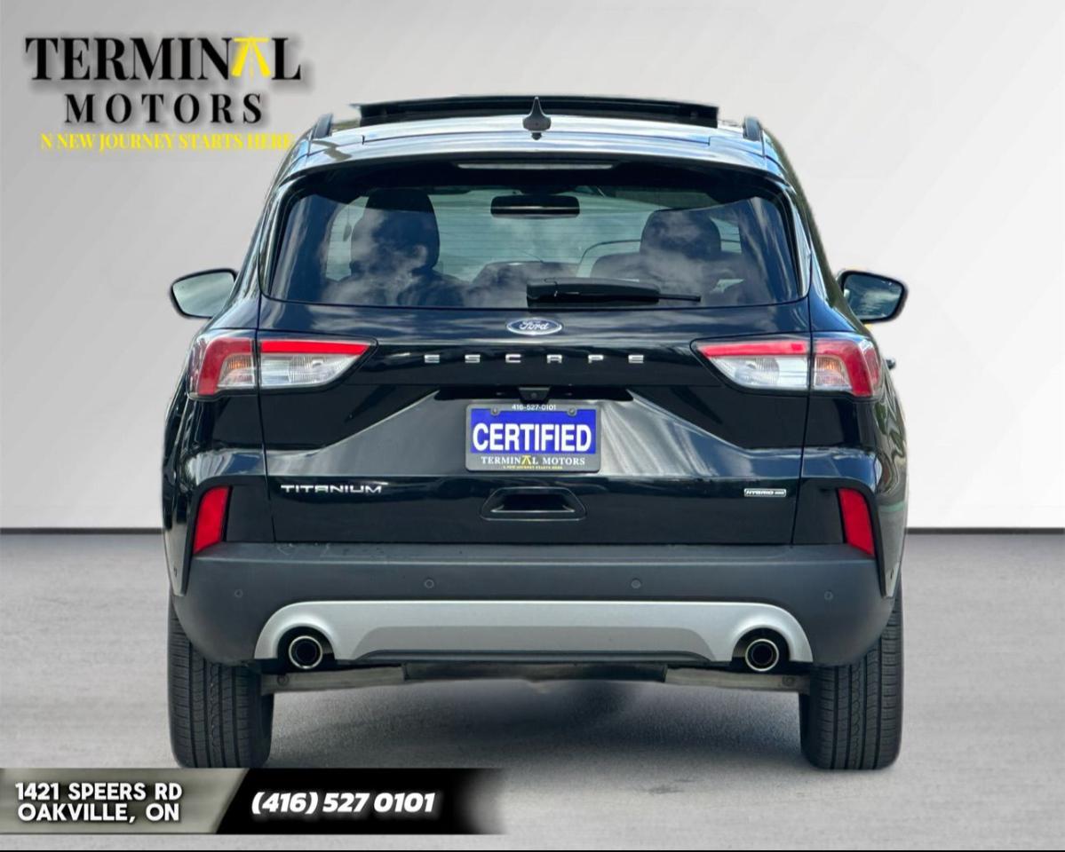2020 Ford Escape Titanium Hybrid - Photo #6
