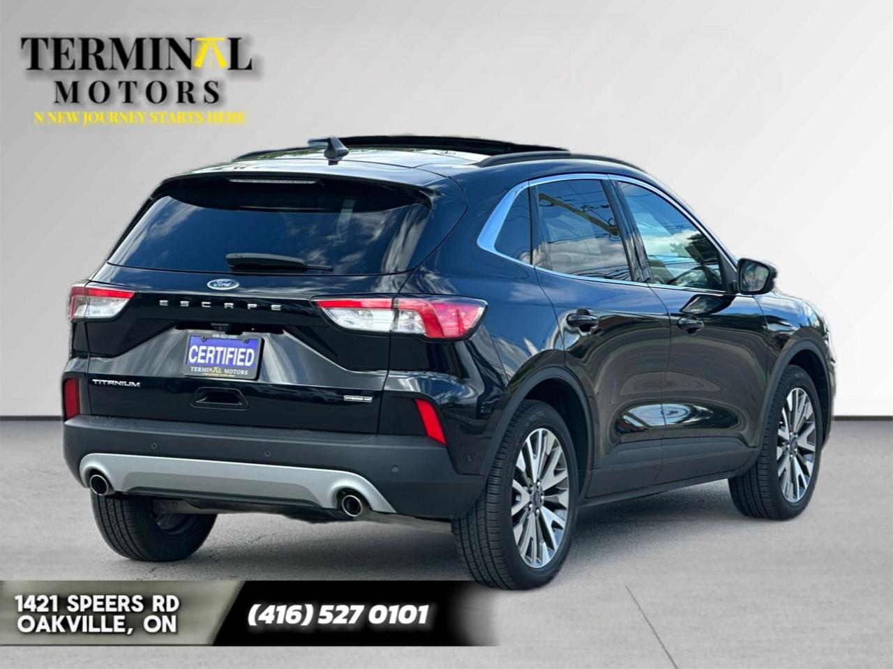 2020 Ford Escape Titanium Hybrid - Photo #7