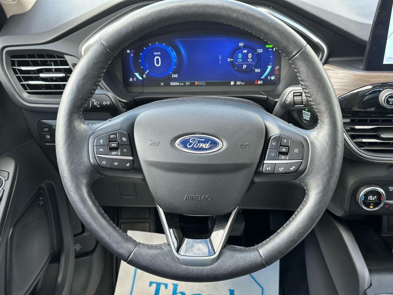 2020 Ford Escape Titanium Hybrid - Photo #21