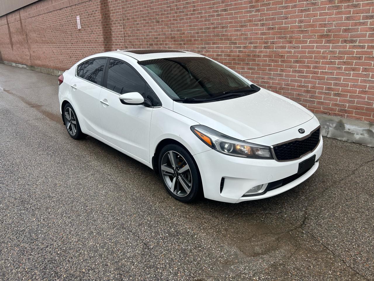 2017 Kia Forte SX LUXURY - Photo #10