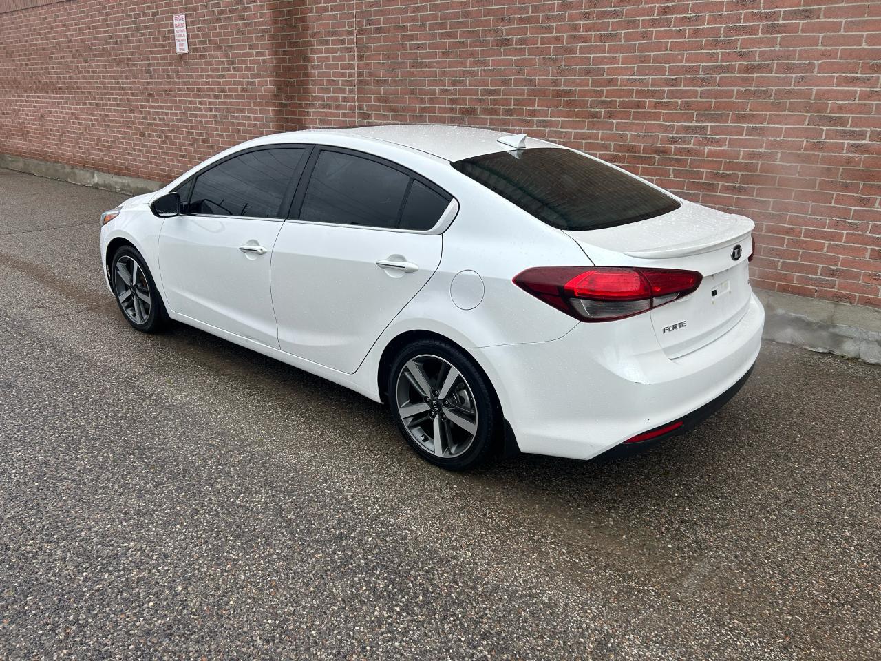 2017 Kia Forte SX LUXURY - Photo #7