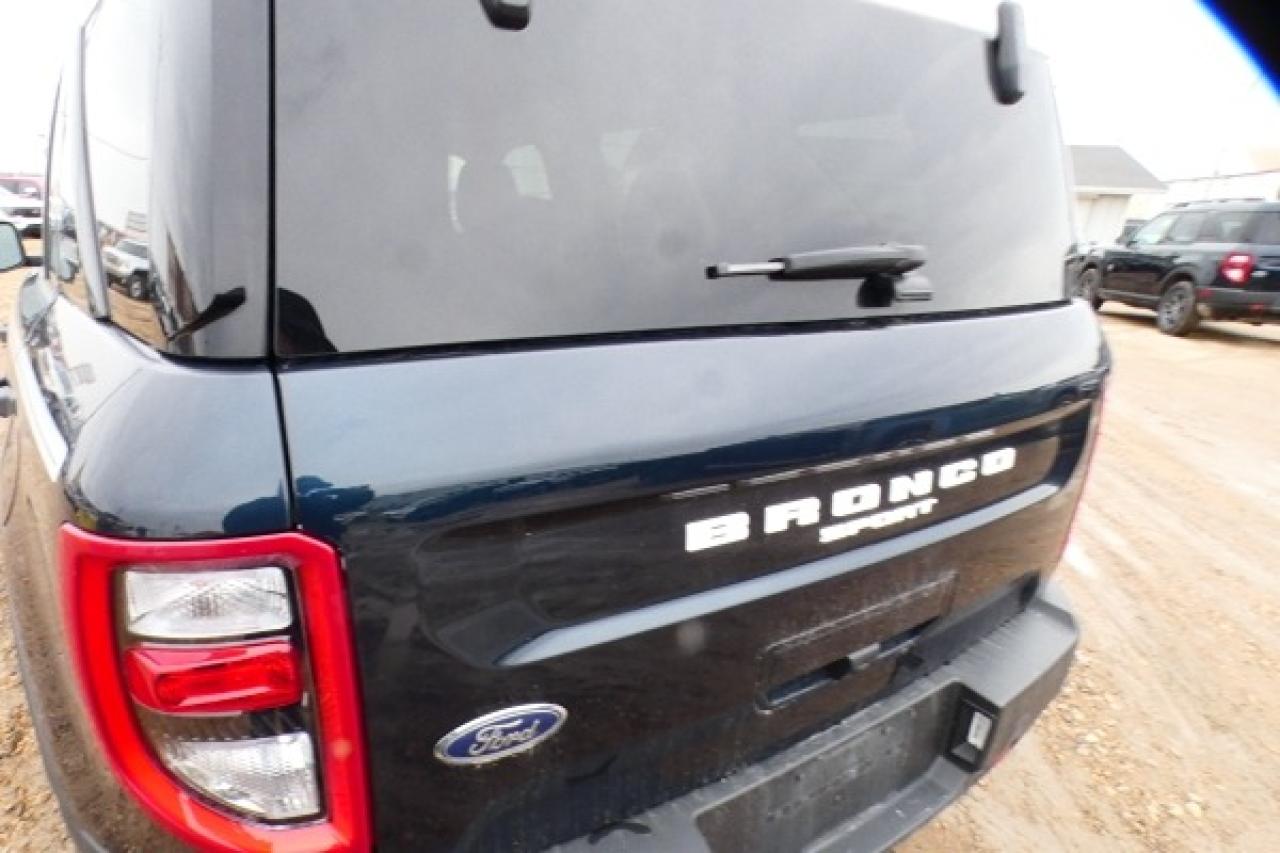 2023 Ford Bronco Sport Heritage 4x4 w/Htd cloth, S/R, NAV, BUC - Photo #33
