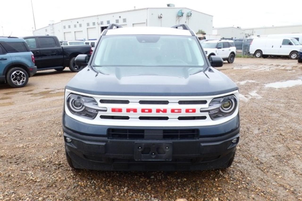 2023 Ford Bronco Sport Heritage 4x4 w/Htd cloth, S/R, NAV, BUC - Photo #3